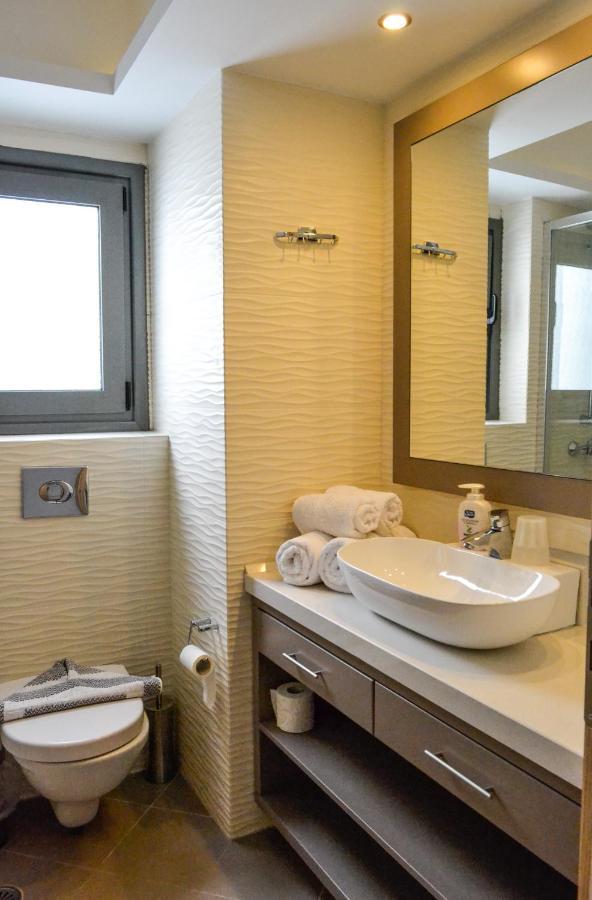 Potideon Bay Luxury Apartments Karpathos Ngoại thất bức ảnh