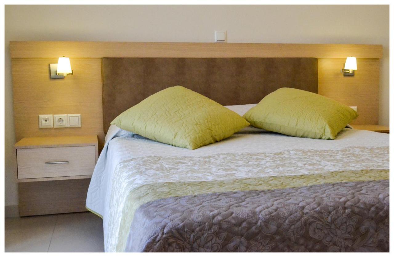 Potideon Bay Luxury Apartments Karpathos Ngoại thất bức ảnh