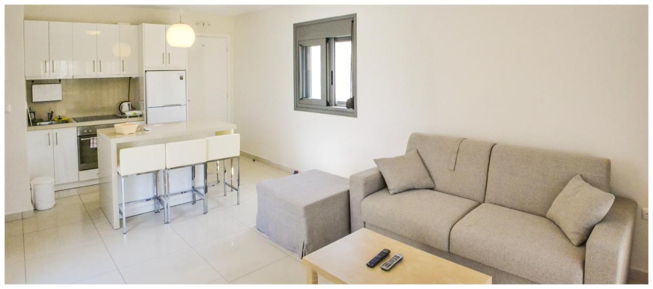 Potideon Bay Luxury Apartments Karpathos Ngoại thất bức ảnh